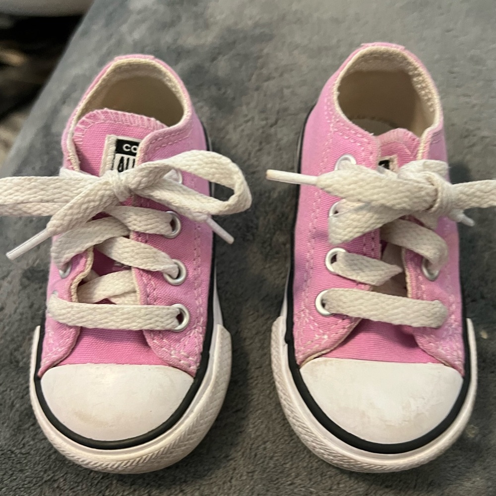👧🏼Baby girl CONVERSE - Picture 2 of 7